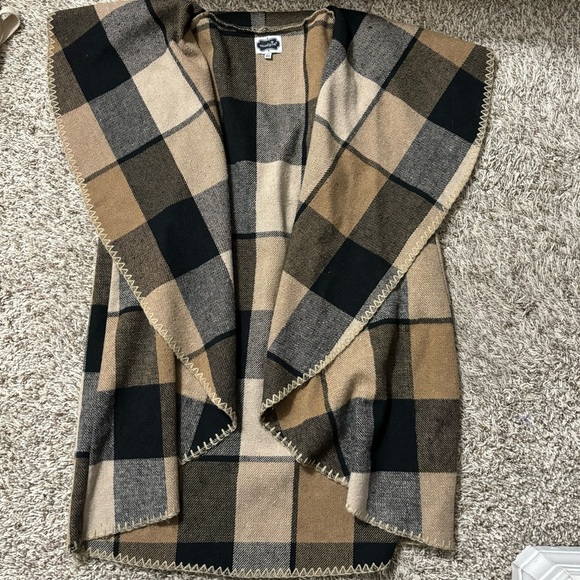 Mudpie Plaid Cape Vest - Picture 1 of 4